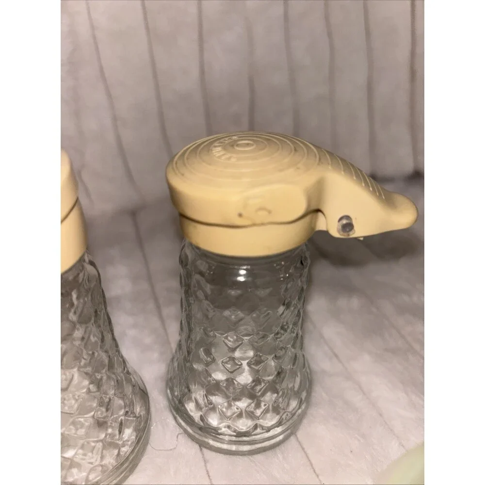 Vintage salt & pepper Shaker Lot Anchor Hocking Wexford, Daniell's, Tupperware